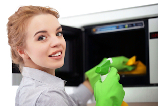 Łatwo utrzymaj kuchenkę w czystości dzięki Master Clean