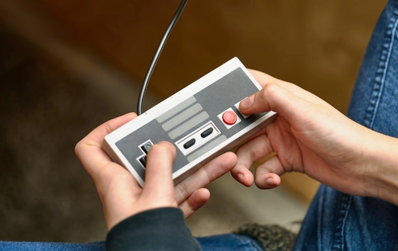 Najlepsze retro konsole – jaką wybrać? Ranking 2025