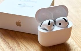 Test AirPods 4 – najnowszej generacji kultowych słuchawek Apple