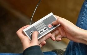 Najlepsze retro konsole – jaką wybrać? Ranking 2025