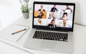 Najlepszy laptop do 2500 zł – ranking 2025