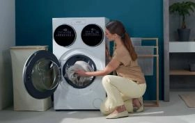 Koniec prania na raty? Tak działa pralka z trzema bębnami