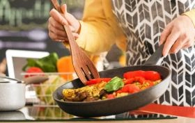 Najlepsze patelnie tytanowe &ndash; ranking 2026