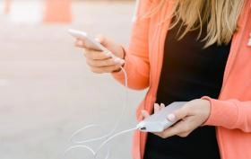 Jaki powerbank do iPhone’a jest najlepszy? Ranking 2025