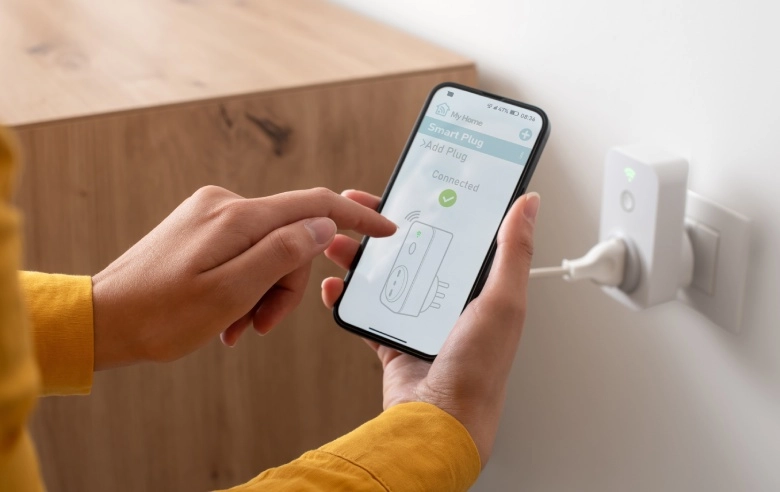 Jak wybrać inteligentne gniazdko? Wybieramy smart plug Wi-Fi