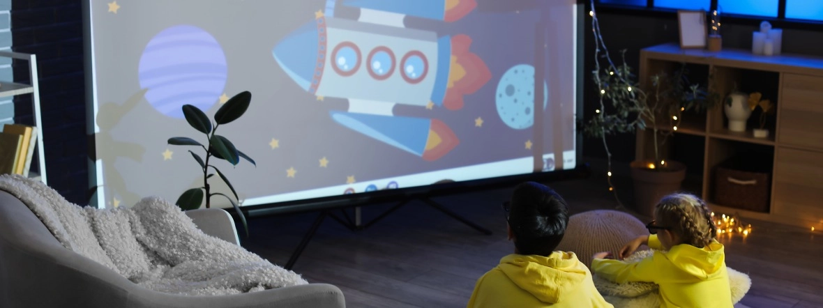 Jaki projektor dla dziecka? Ranking projektorów do bajek
