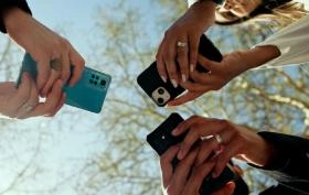 Telefon do 1500 zł - ranking 2025