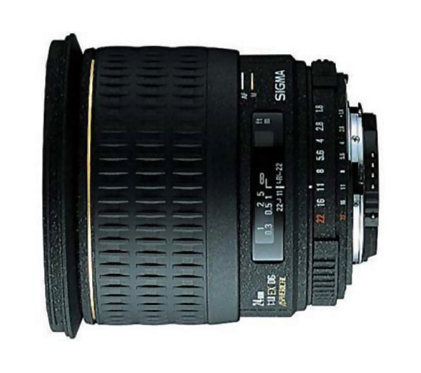 Sigma AF 24 mm f/1,8 EX DG ASP Macro 4/3