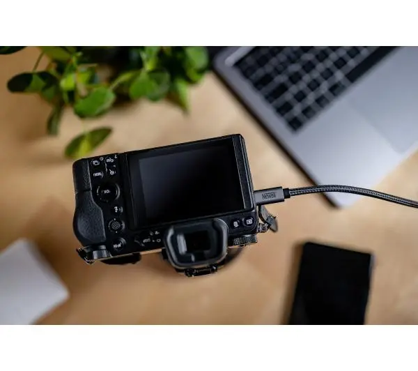 Newell NL3586 USB-C - USB-C 3.2 Gen 2 2m Czarny