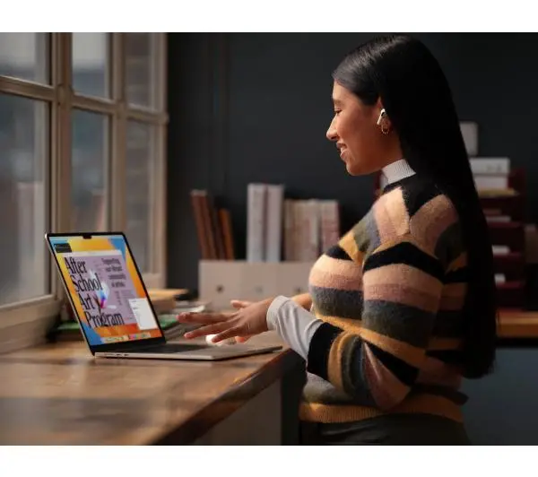 Apple MacBook Air 2023 15,3" M2 8GB RAM 256GB Dysk macOS Gwiezdna Szarość - Kup na Raty - RRSO 0%