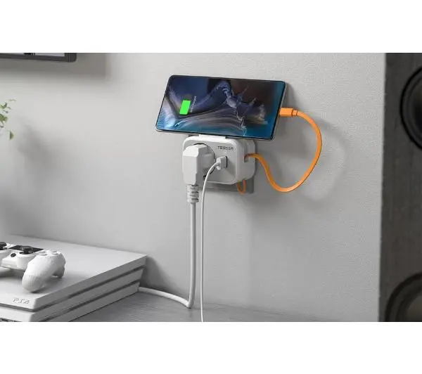 Tessan TS-332-DE 1 gniazdo USB-A Biało-szary
