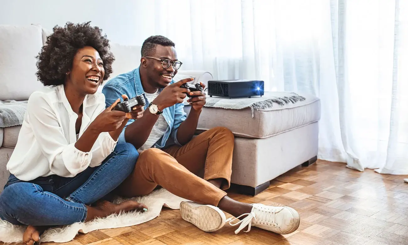 Projektor Optoma UHZ55 DLP 4K  Wi-Fi
