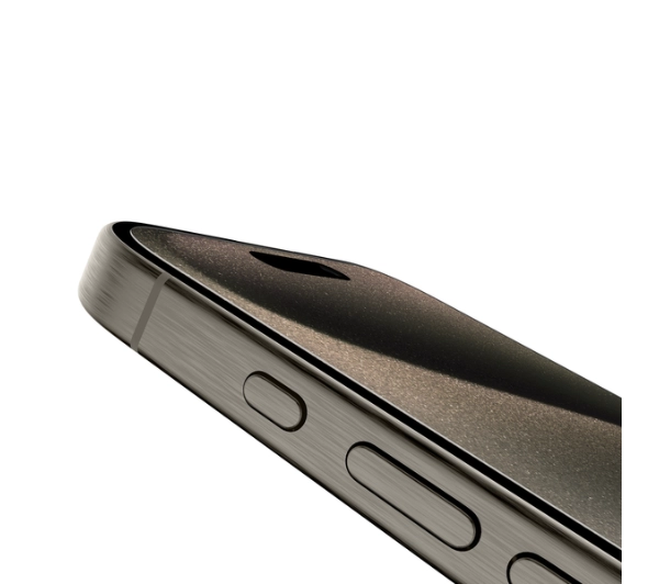 Belkin na iPhone 15 Pro z aplikatorem