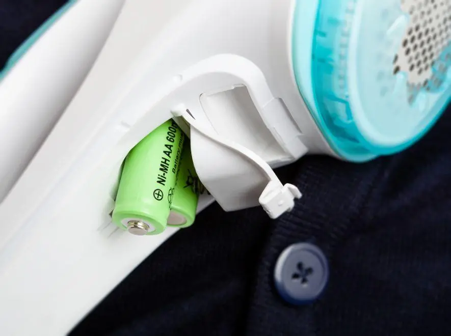 фото Машинка для видалення катишків Eldom GDS 6