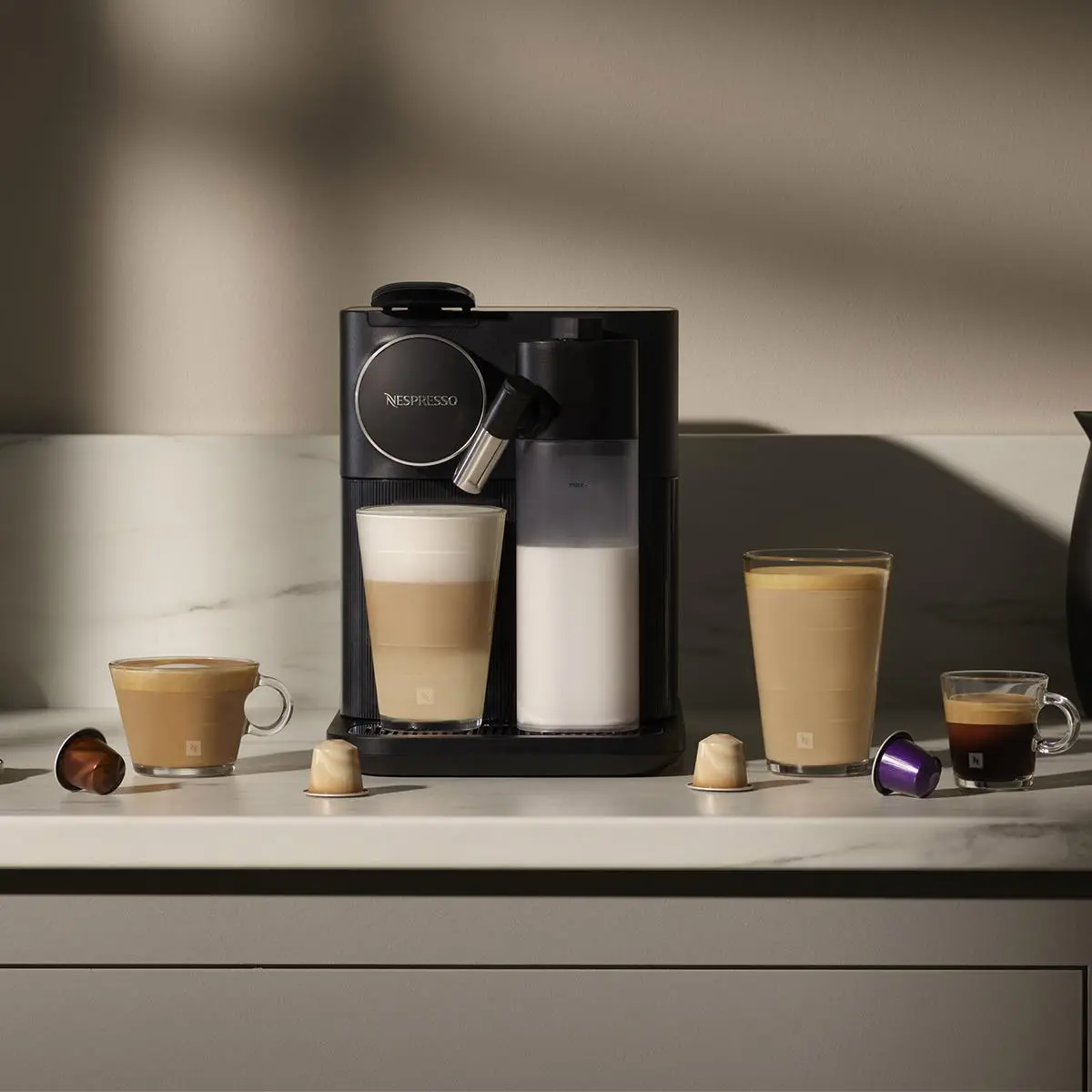 De'Longhi Nespresso Gran Lattissima EN640.W Wit - Coolblue - Voor 23