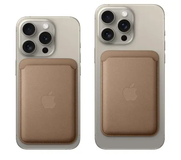 Apple Wallet z tkaniny FineWoven z MagSafe do iPhone Rubinowa morwa - Kup na Raty - RRSO 0%