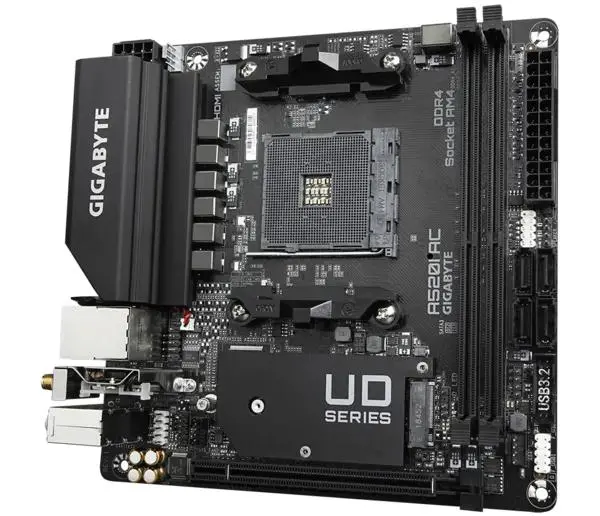 фото Материнська плата Gigabyte A520I AC 2