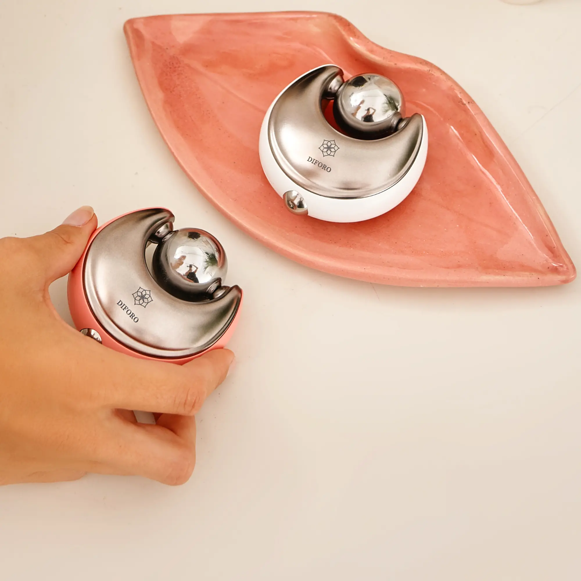 фото Масажер для обличчя Diforo Ice Glob White