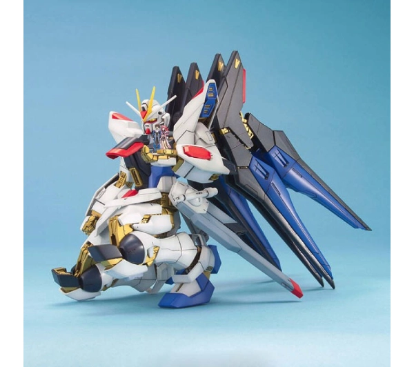 Bandai MG 1/100 STRIKE FREEDOM GUNDAM