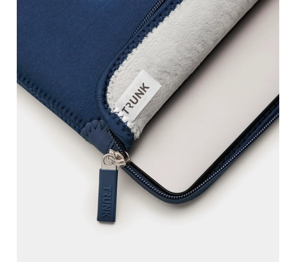 Trunk Neoprene Sleeve MacBook Pro 14" Granatowy
