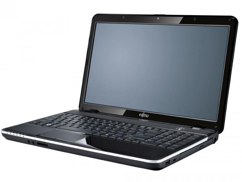 Fujitsu Lifebook 15,6" Intel® Core™ i3-2350 2GB RAM  500GB Dysk  GF525 Grafika Win7