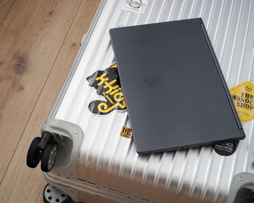 Laptop MSI Modern 14 A10RB-646PL 14