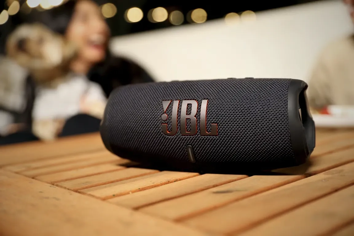 JBL Charge 5 40W Czarny - Dobra cena, Opinie w Sklepie RTV EURO AGD