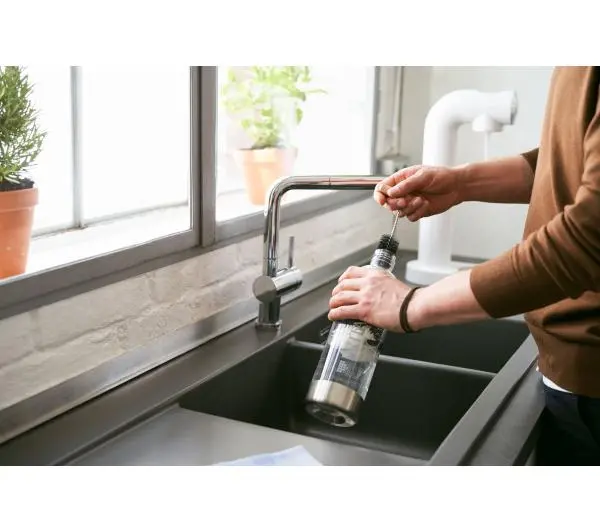 Brita SodaOne Biały + Nabój z gazem CO2