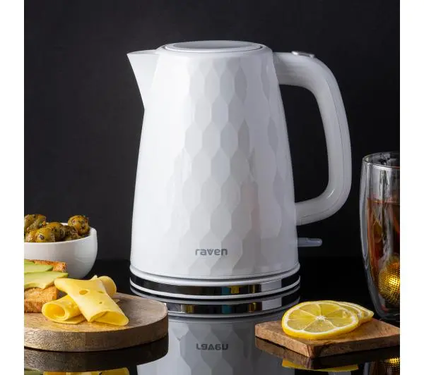 Raven EC025B 1,7l 2200W