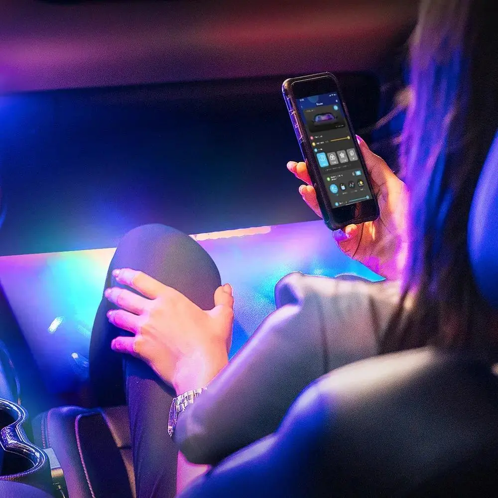 Taśma LED Govee H7090 oświetlenie wnętrza samochodu