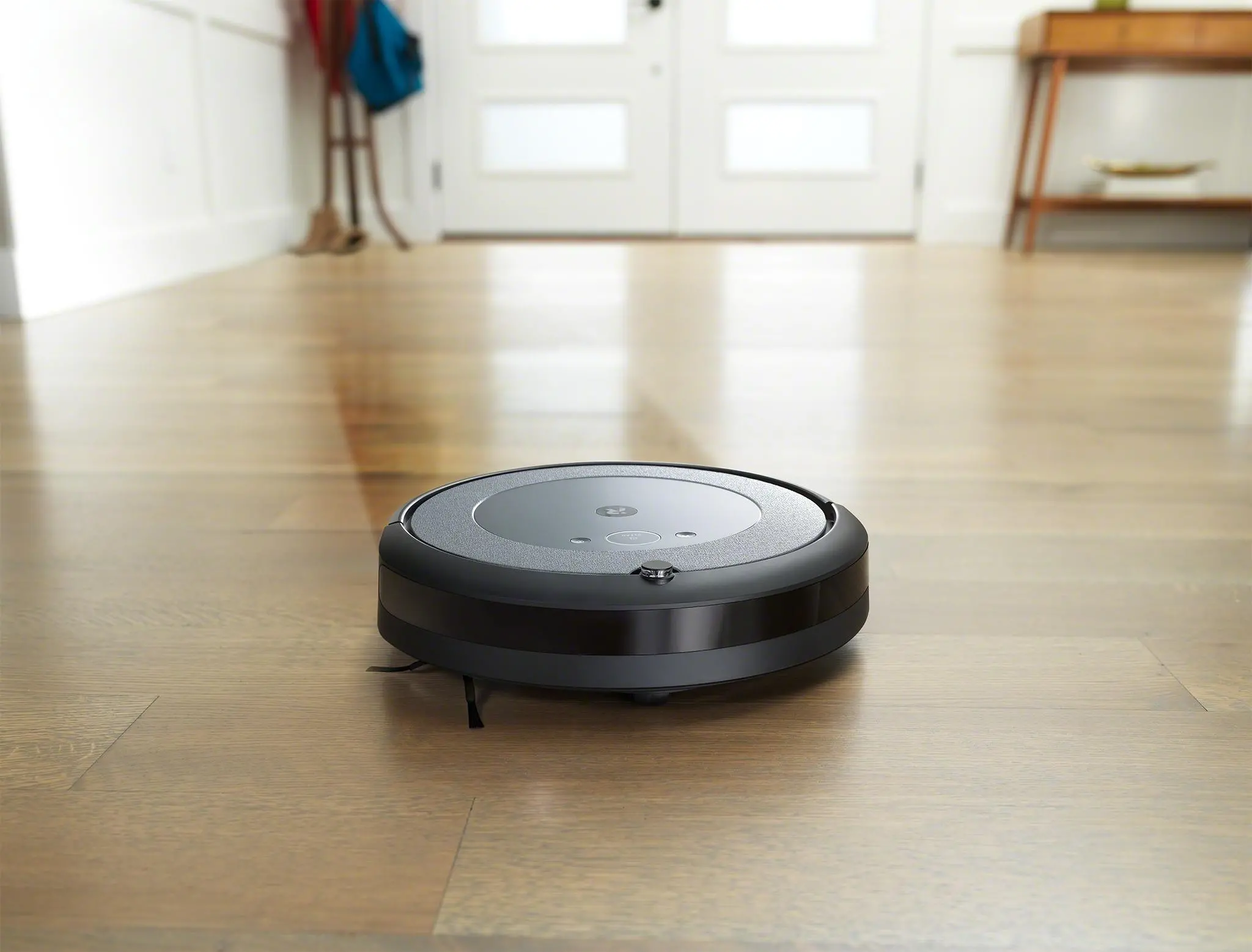 Robot sprzątający iRobot Roomba Combo i5+ Funkcja mopowania Stacja oczyszczająca Tworzenie mapy pomieszczenia 68dB