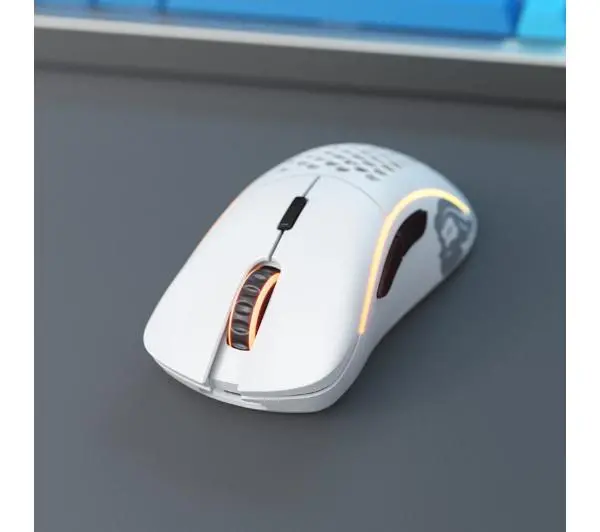 Glorious Model D Wireless Mat Biały