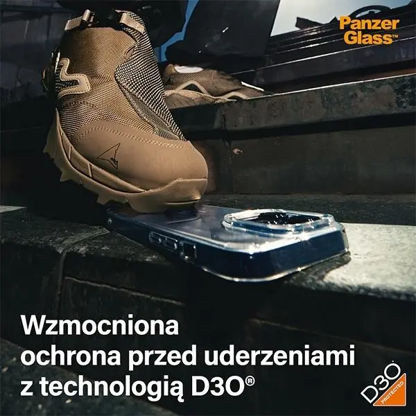 Etui PanzerGlass HardCase do iPhone 15 Pro Przeźroczysty