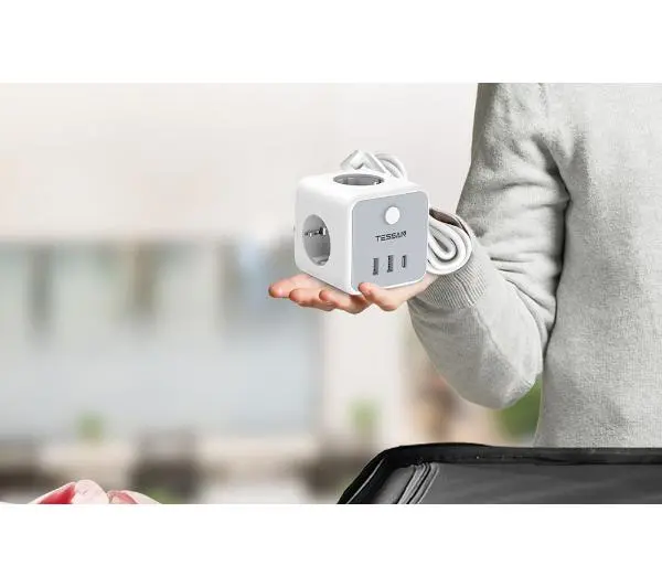 Tessan TS-301-C-GR 3 gniazda 2x USB-A USB-C 2m Biały