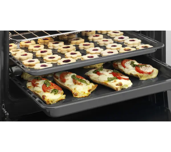 Electrolux 600 SteamBake LKI564266K Piekarnik parowy Termoobieg AirFry - TRZECI -55%, ALBO 5-TY ZA 1ZŁ - Kup na Raty - RRSO 0%