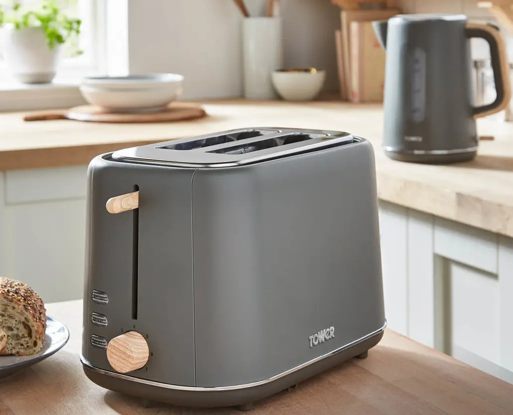 фото Тостер Tower Scandi T20027G
