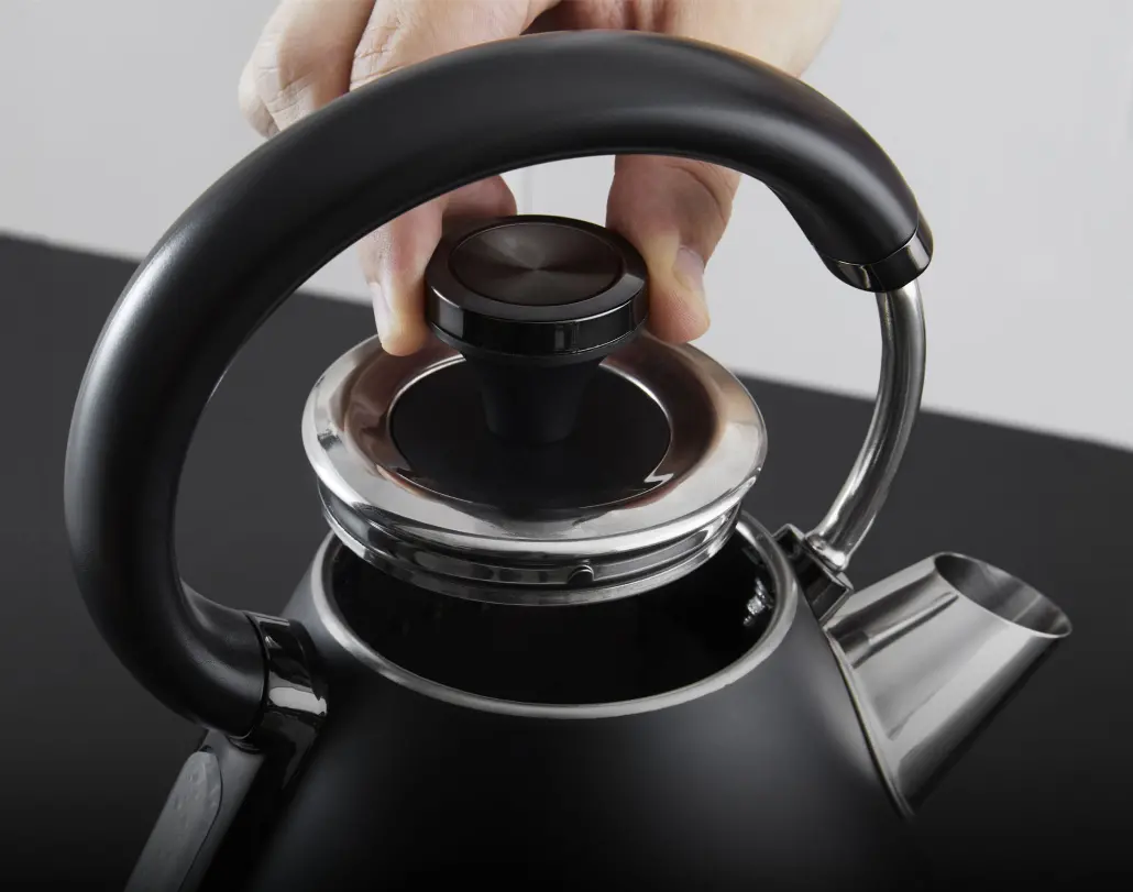 фото Електрочайник Tower Sera T10079BLK