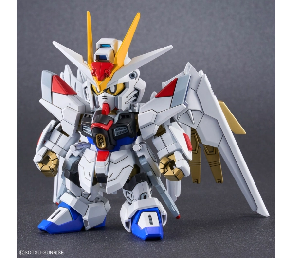 Bandai SDCS MIGHTY STRIKE FREEDOM GUNDAM
