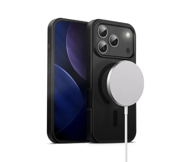 Crong Hybrid Frost MAG Cover MagSafe do iPhone 17 Pro Czarny