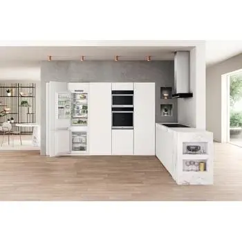 Lodówka Whirlpool WHC18 T573 Pełny No Frost 177cm Komora świeżości