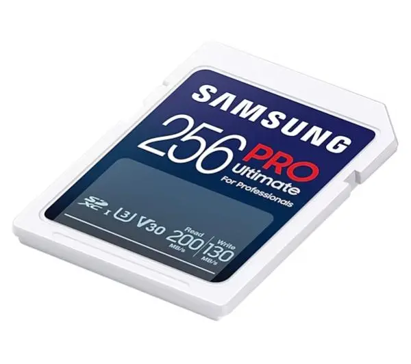 Samsung PRO Ultimate 2023 SD 256GB 200/130MB/s U3 V30 + czytnik