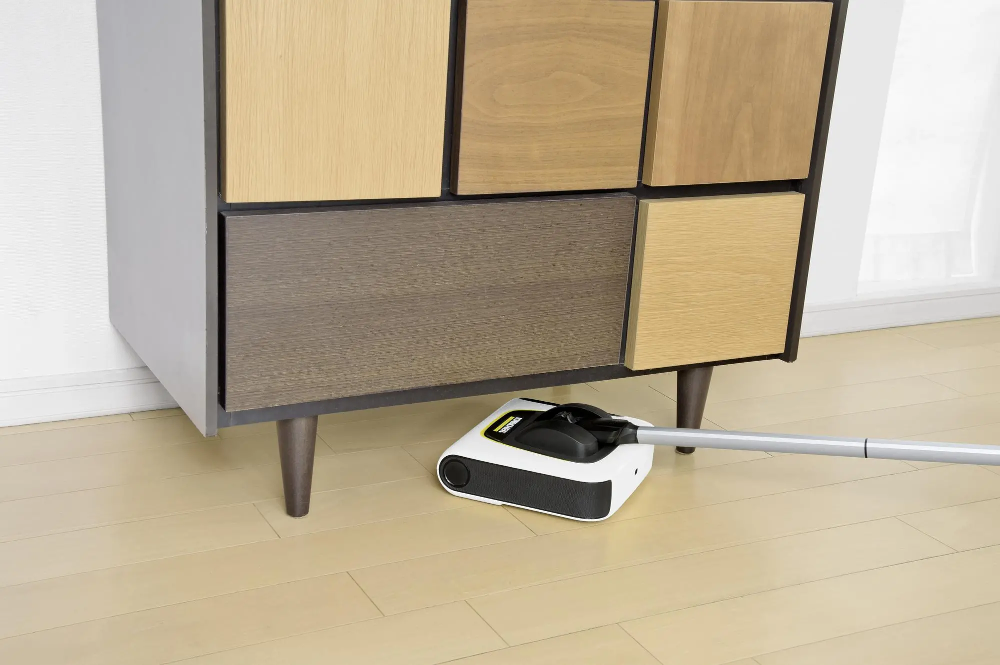 Szczotka elektryczna Karcher KB 5 1.258-050.0 30min Wymienny akumulator