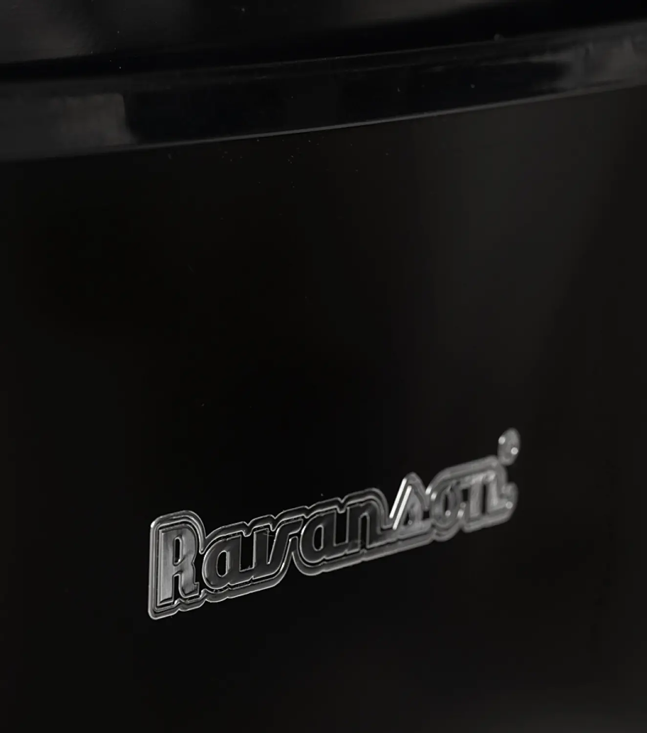 фото Холодильник з морозильною камерою Ravanson LKK-90B