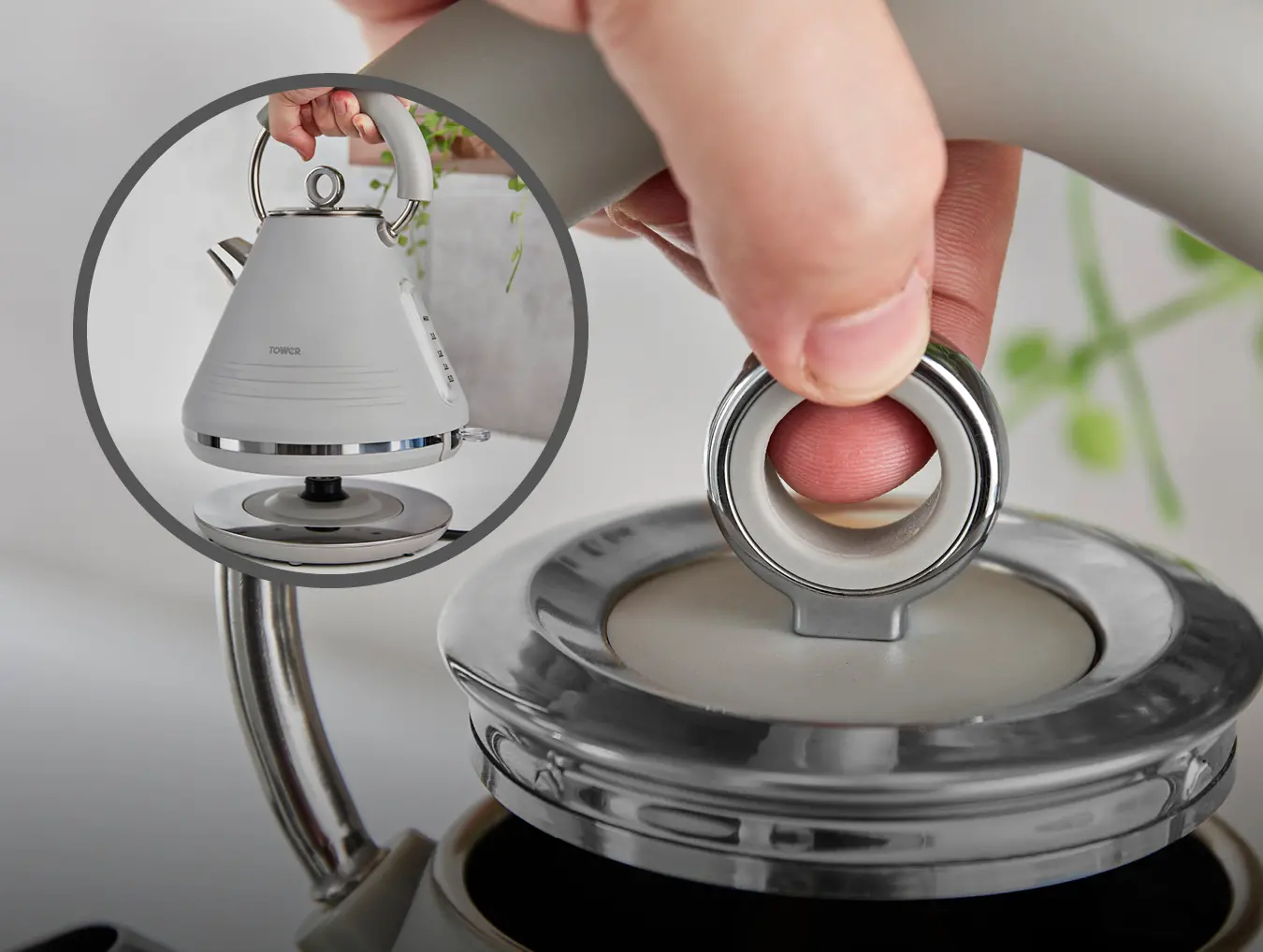 фото Електрочайник Tower T10074GRY