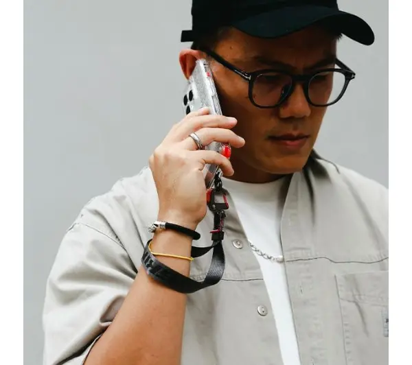 Skinarma Scout Handstrap uniwersalna Szary