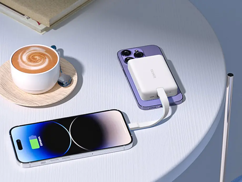 фото Зовнішній акумулятор (павербанк) Romoss WM010 10000mAh 20W White