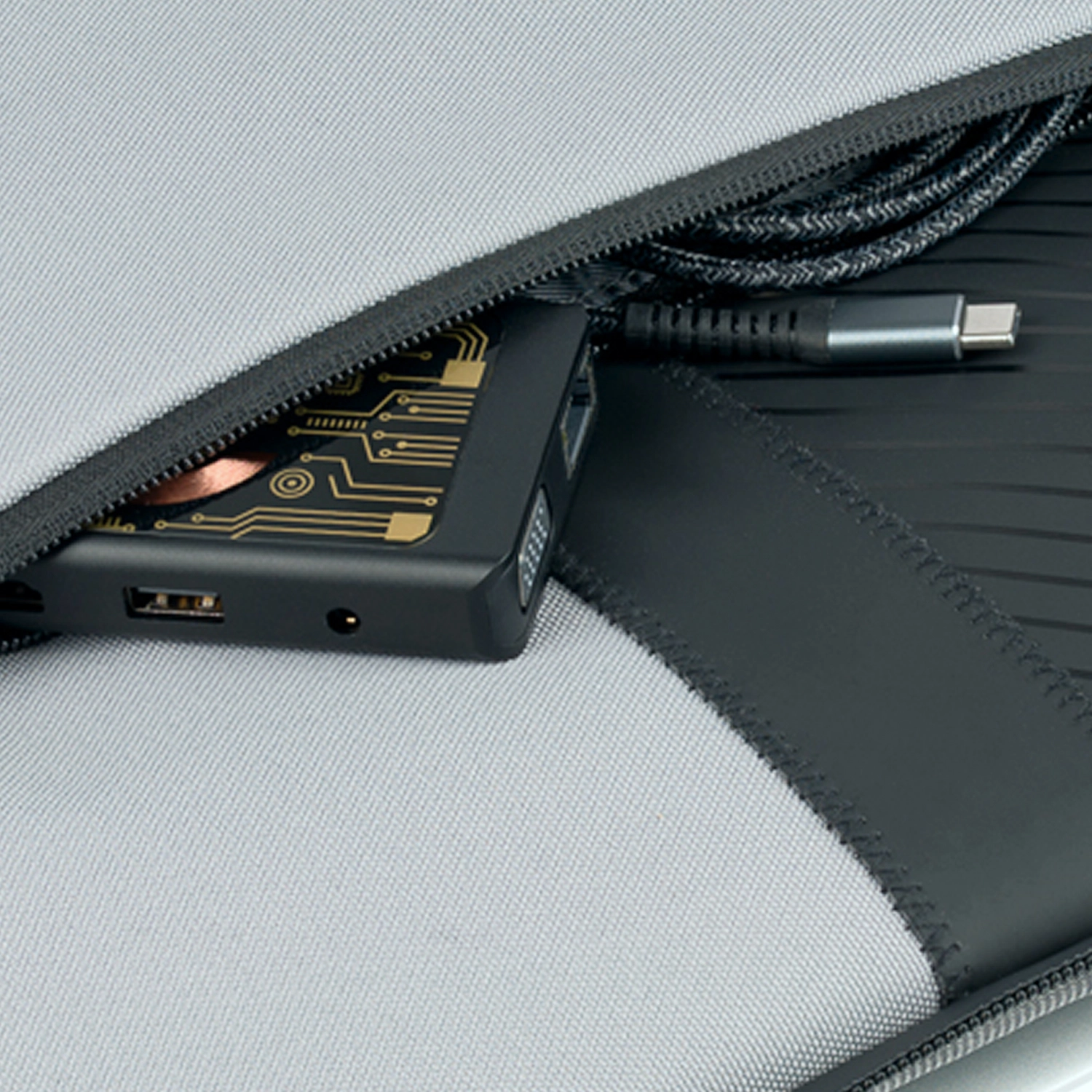 Etui na laptop QUALO GSM187143 13,3" Szary