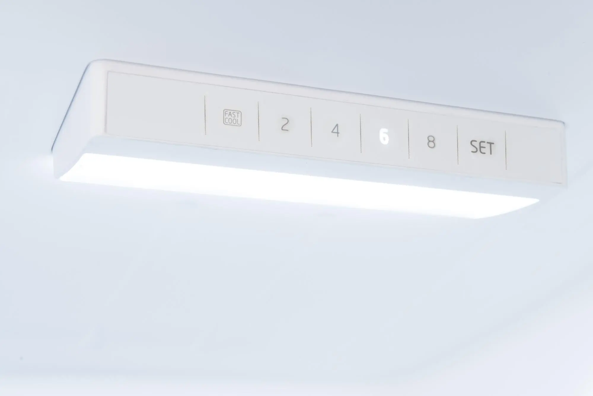 Aria  Lodówka Amica FK299.2FTZXAA Pełny No Frost 180cm Srebrny