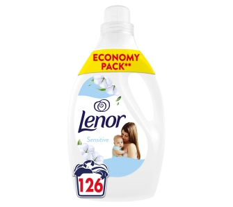 Płyn do płukania Lenor Sensitive 126 prań 2.65l
