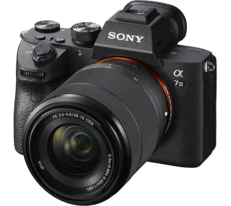 Aparat Sony A7 III + FE 28-70 mm f/3.5-5.6 OSS II